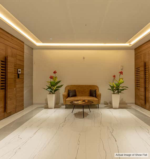 GRAND ENTRANCE LOBBY